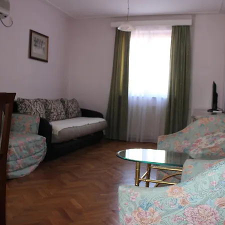 Penzion Velzon Budva