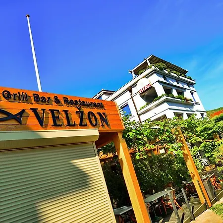 Velzon 3*