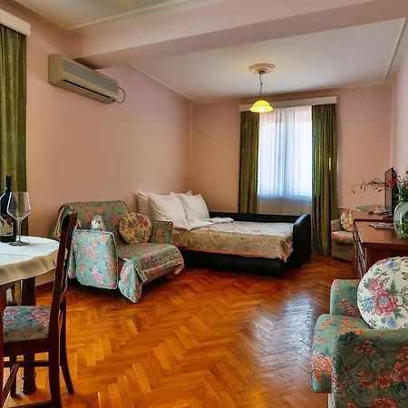 Velzon Budva